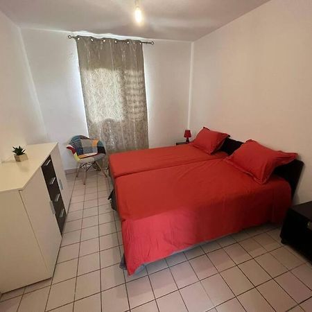 Appartement F4 Petit Bourg Bagian luar foto