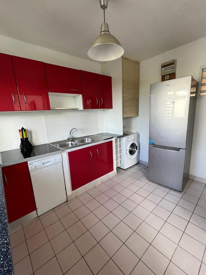 Appartement F4 Petit Bourg Bagian luar foto